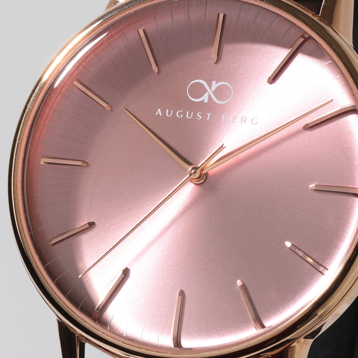 Serenity 32mm Rose Gold Plated Mesh Watch