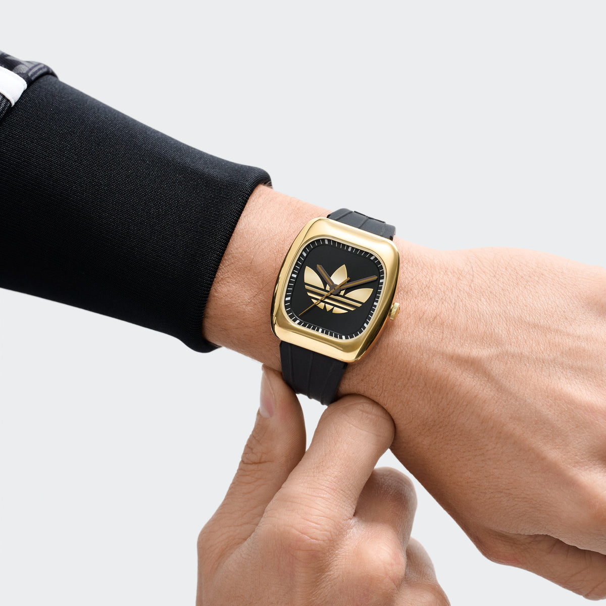 Retro Wave One IP Gold-Tone Black Silicone  Watch