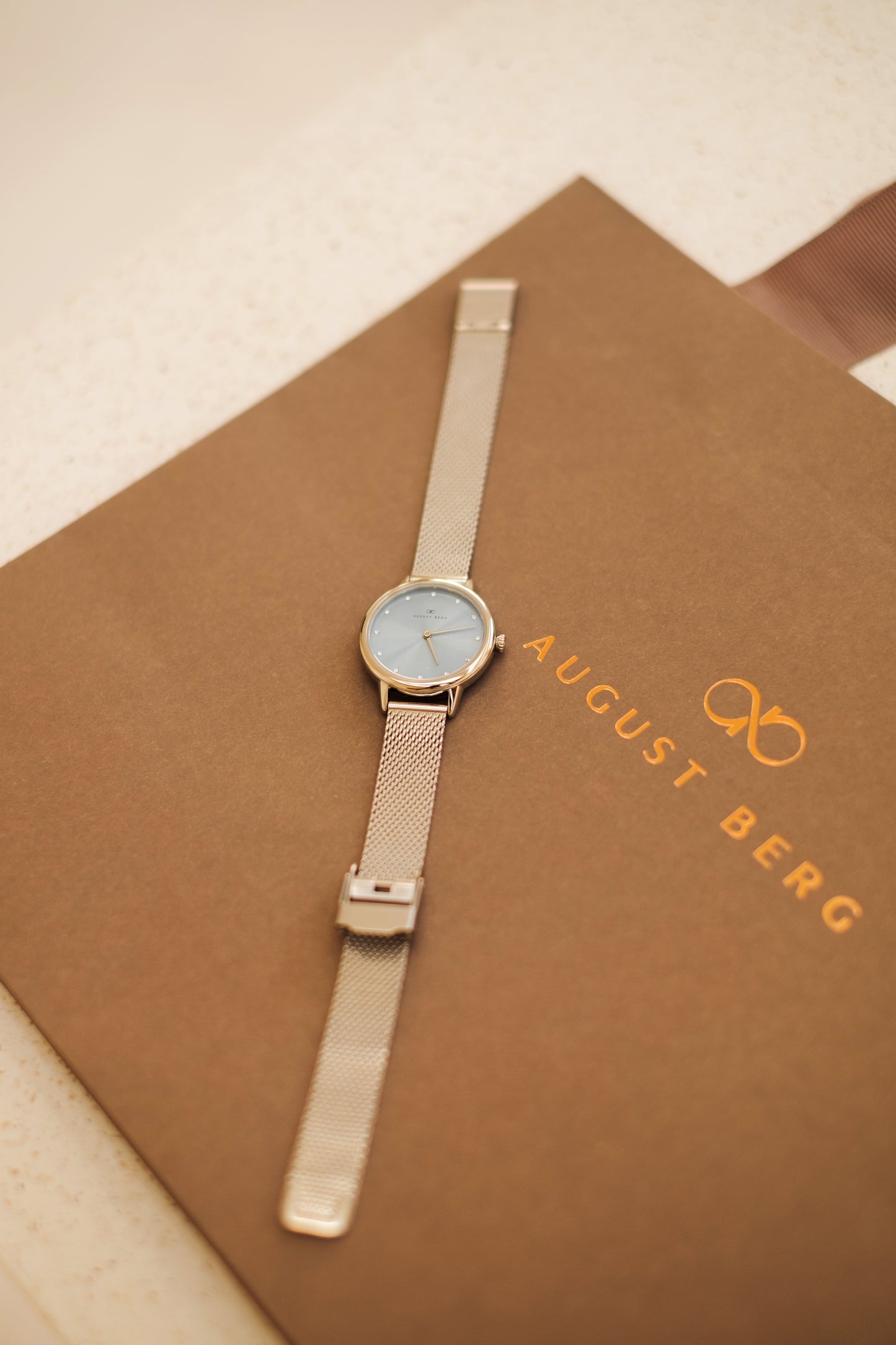 Serenity Petite Silver Dusty Blue Mesh 28mm
