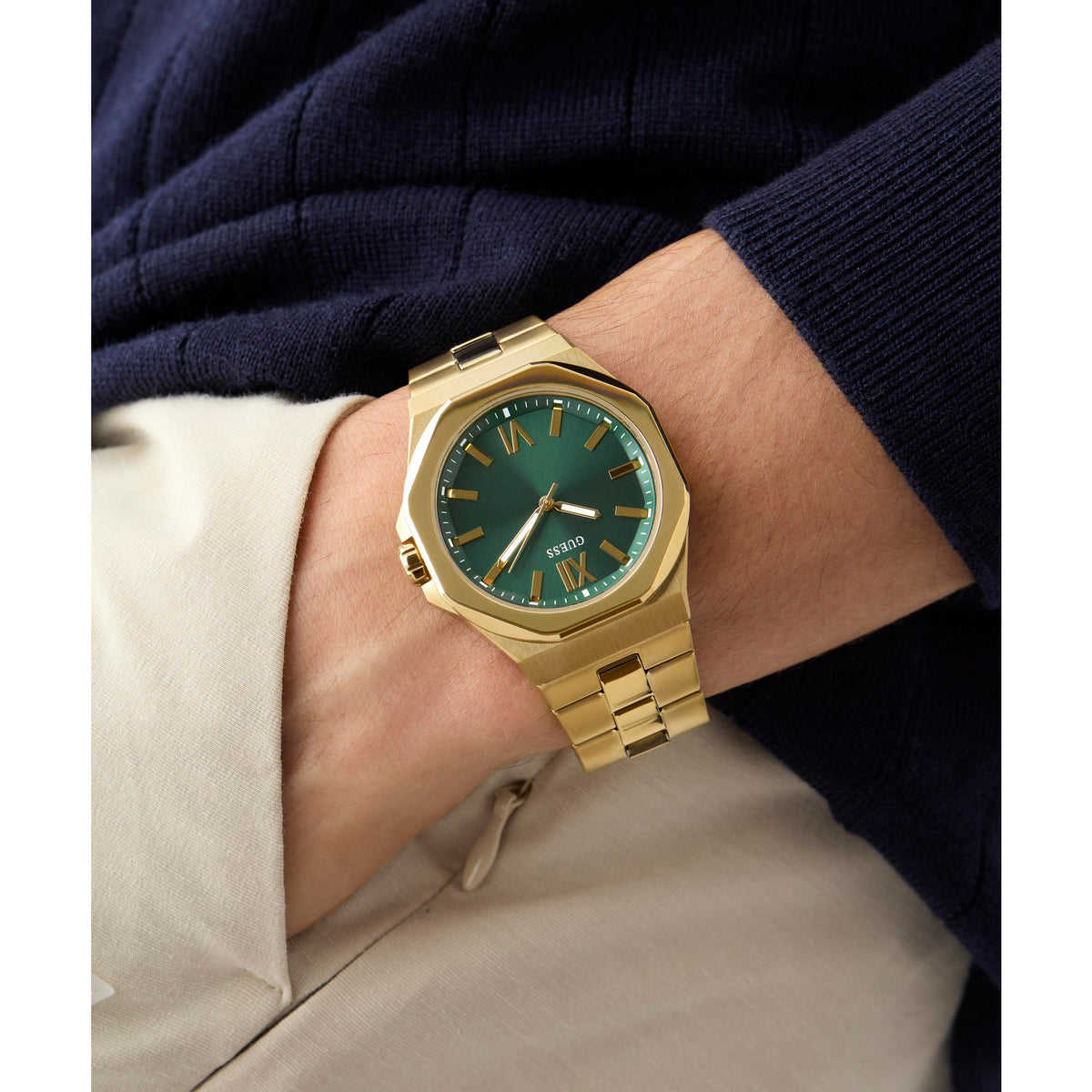 Guess Men's Gold Tone 41.5mm Analogue Watch