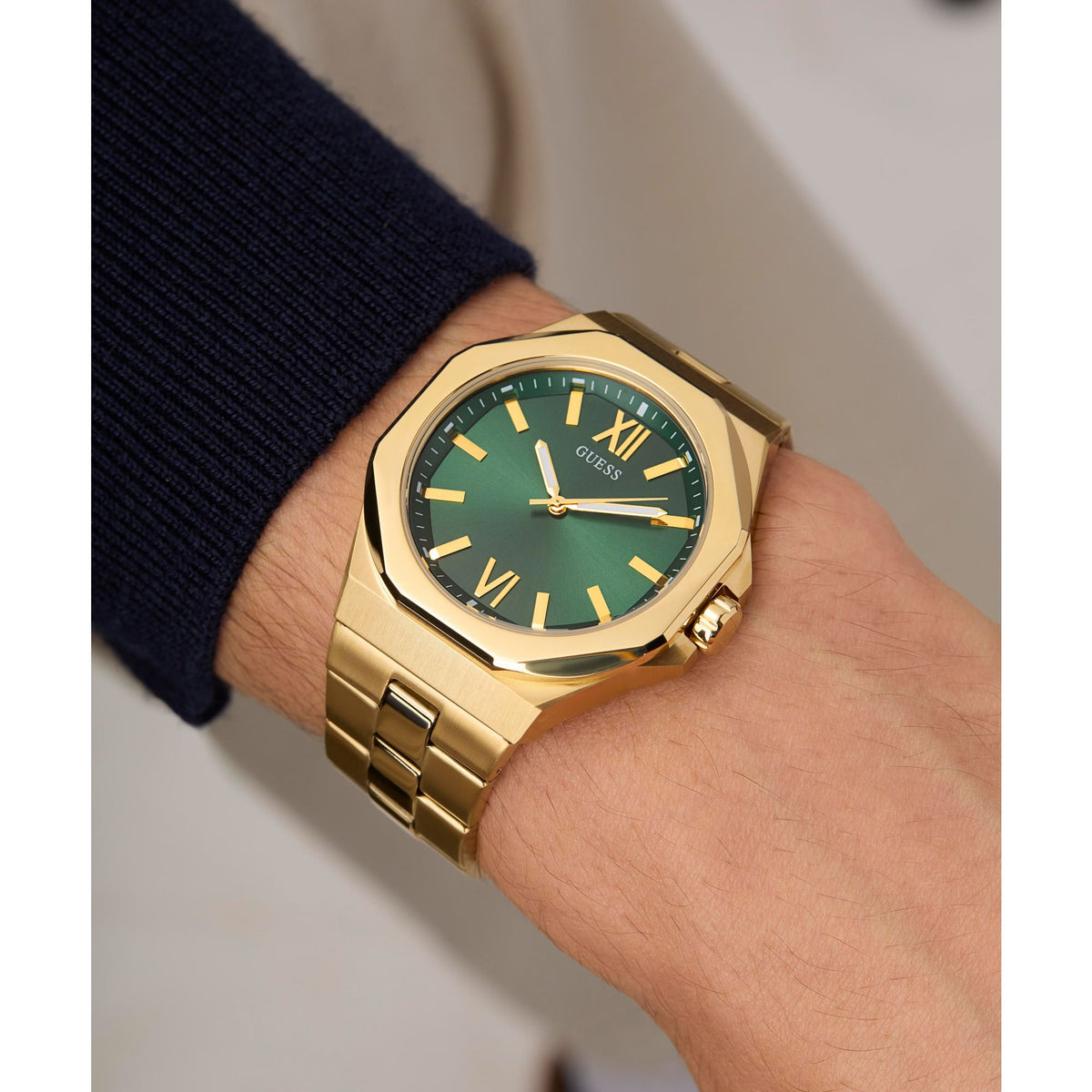 Guess Men's Gold Tone 41.5mm Analogue Watch