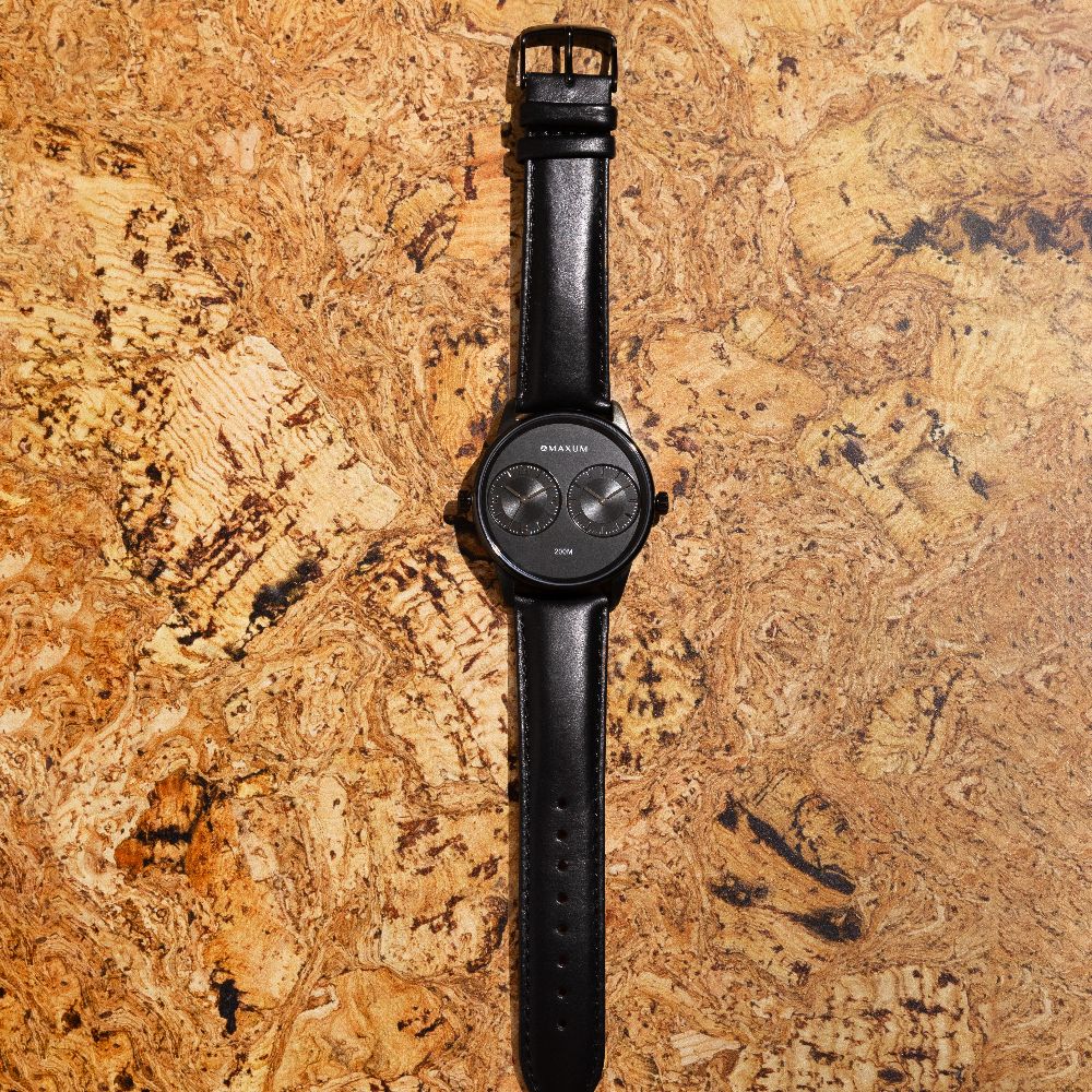 Maxum x Taylor Steele - Black Dial, Black Case & Black Leather Bracelet